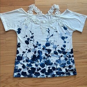 Floral Lace Trim Women's Top - Blue and White